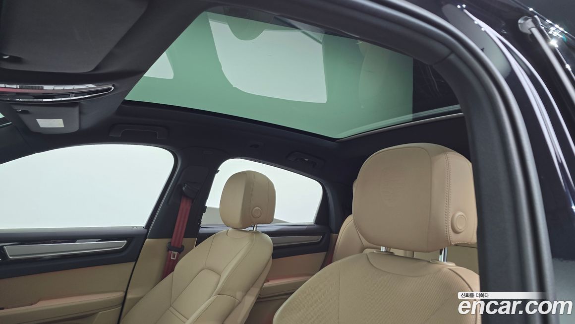 Porsche Cayenne 2022