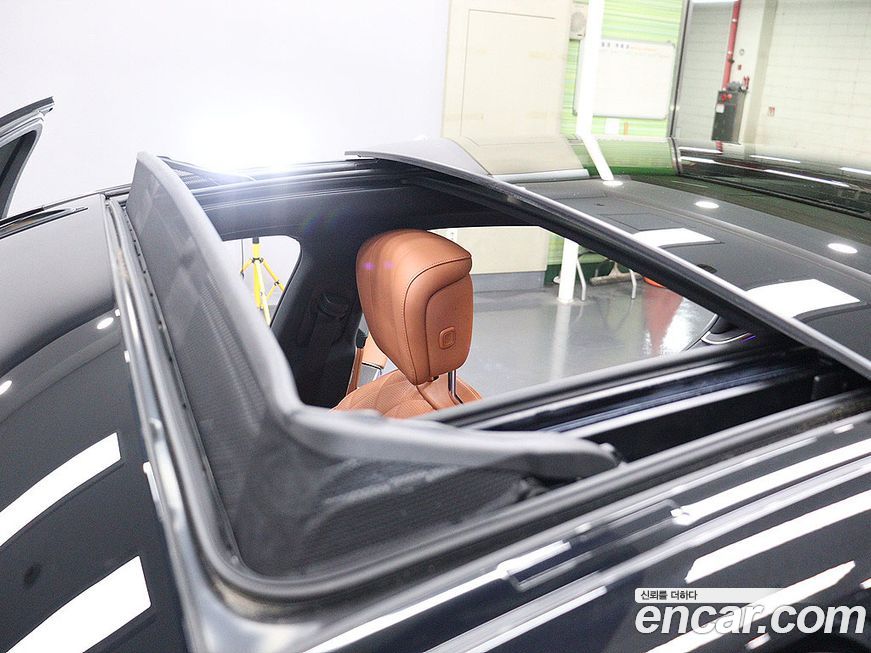 Mercedes-Benz S-Class 2022