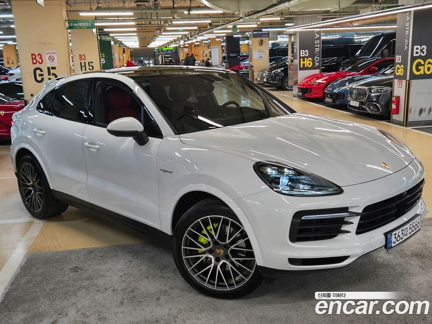 Porsche Cayenne 2022