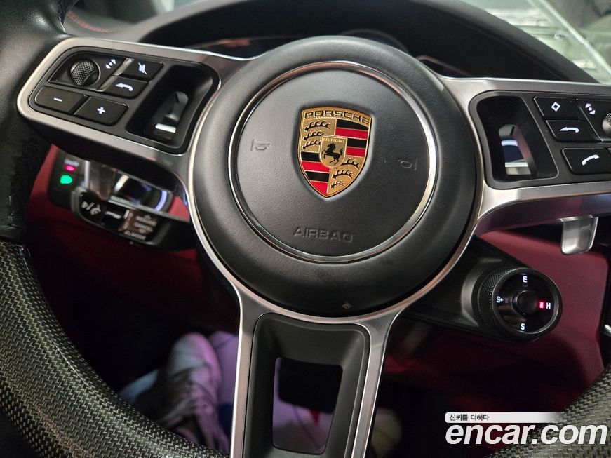 Porsche Cayenne 2022