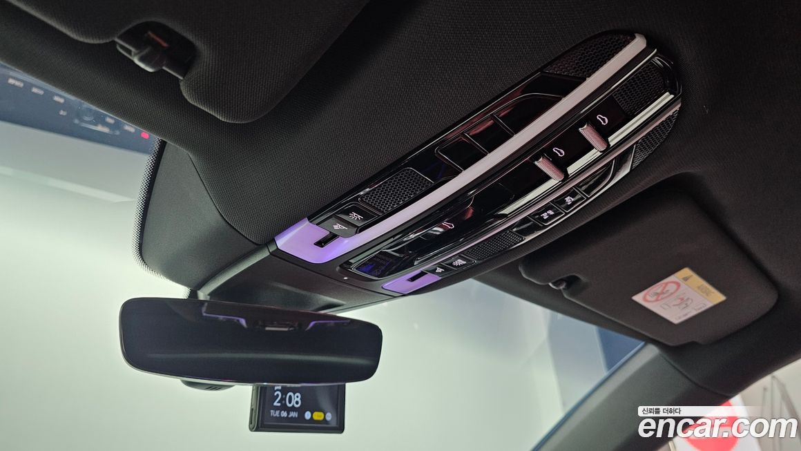 Porsche Panamera 2023