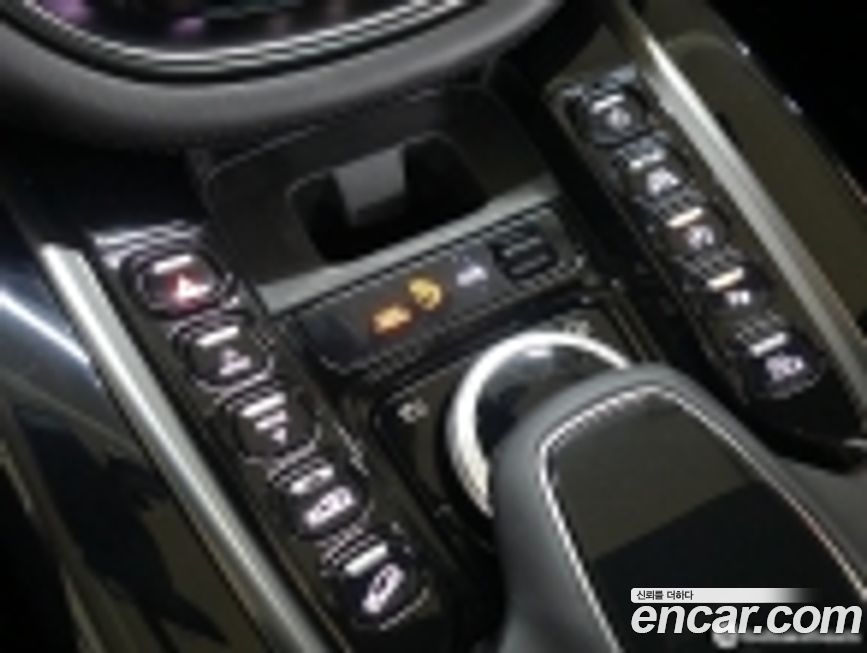 Astonmartin DBX 2021