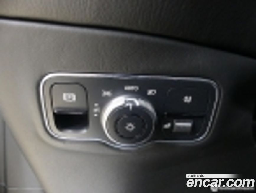 Astonmartin DBX 2021