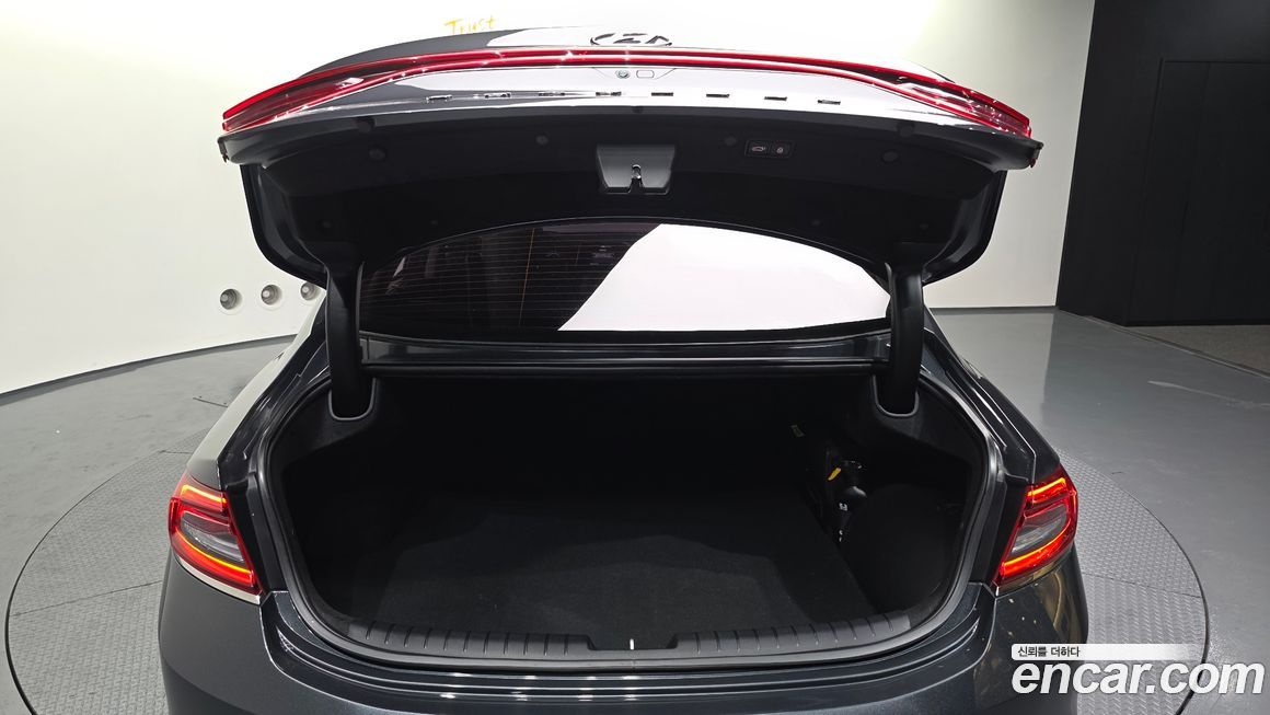 Hyundai Grandeur 2018