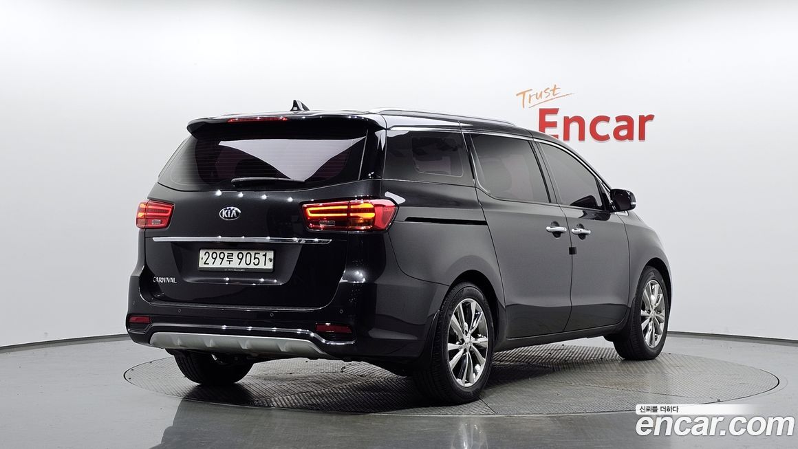 Kia Canival 2019