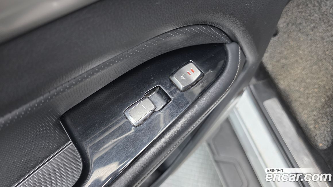 KG_Mobility_Ssangyong Rexton 2019