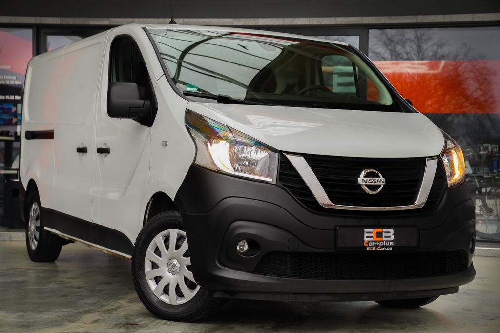 Nissan NV300 2021
