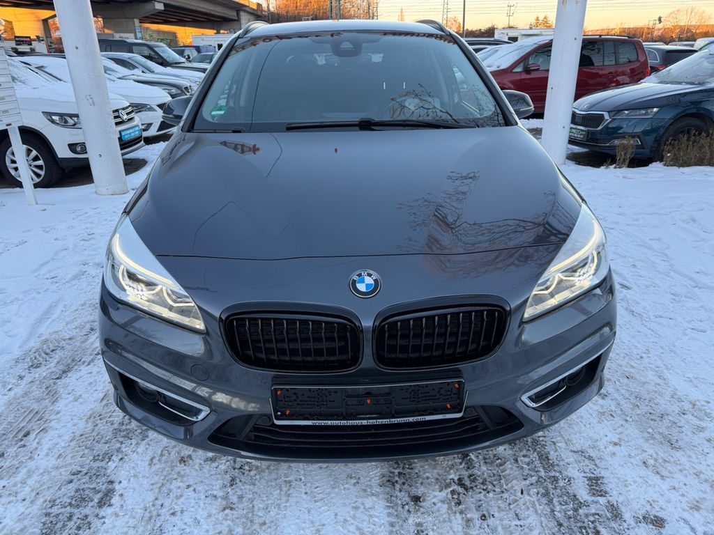 BMW 225 2016