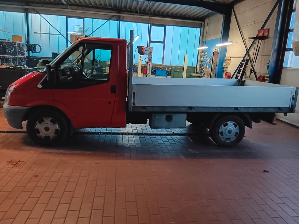 Ford Transit 2008