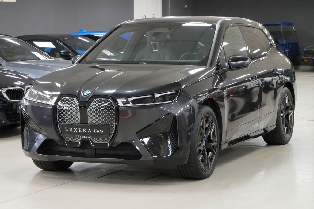 BMW iX 2022