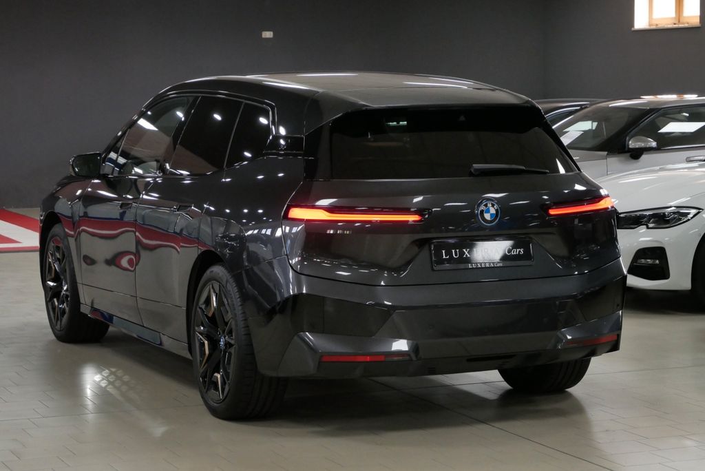 BMW iX 2022