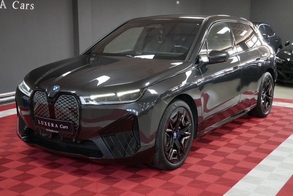 BMW iX 2022