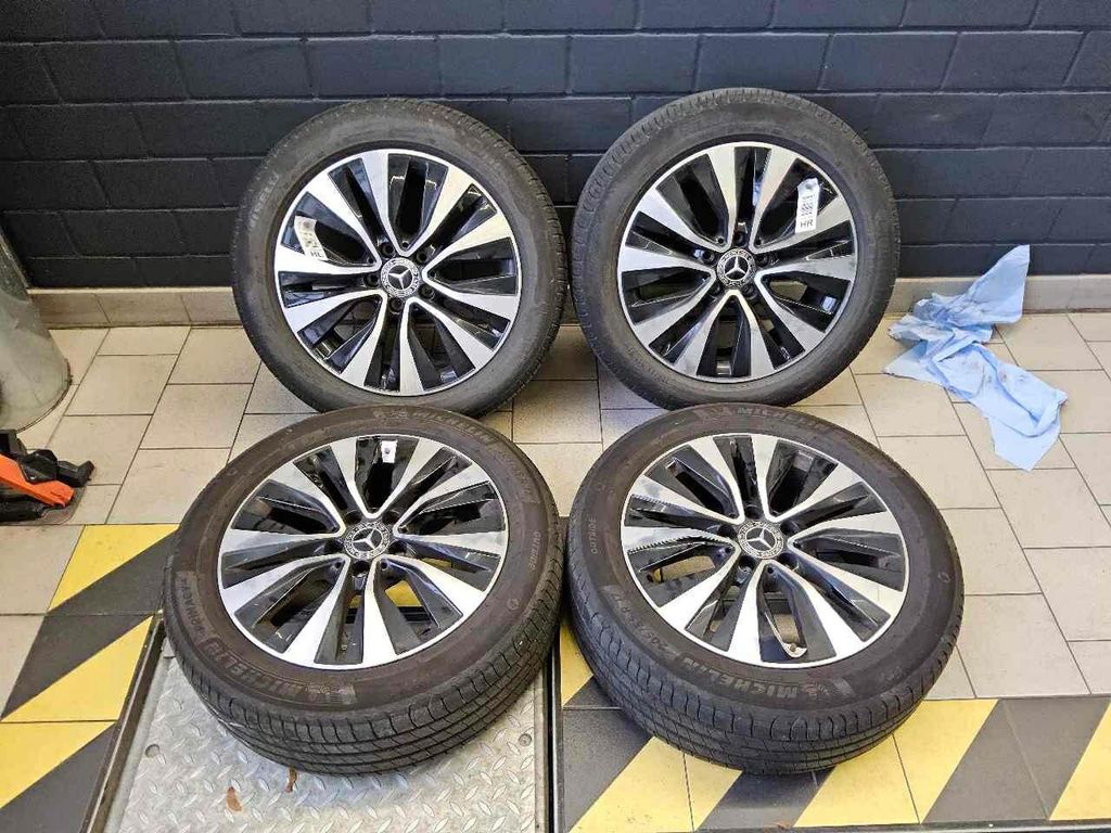 Mercedes-Benz B 250 2022