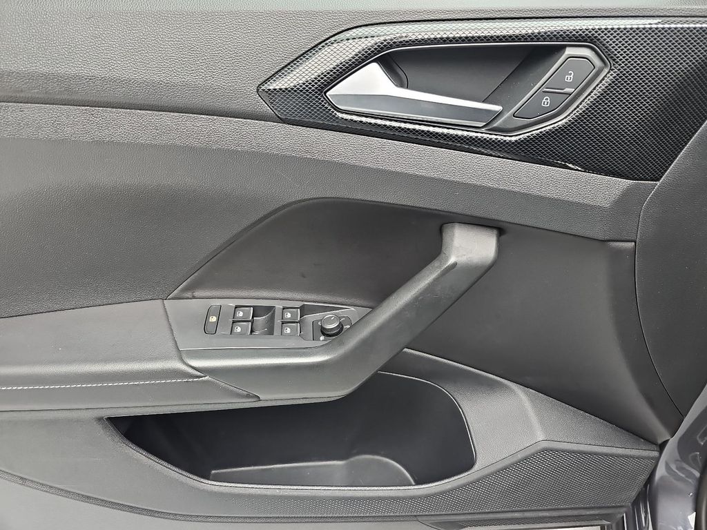 Volkswagen T-Cross 2025