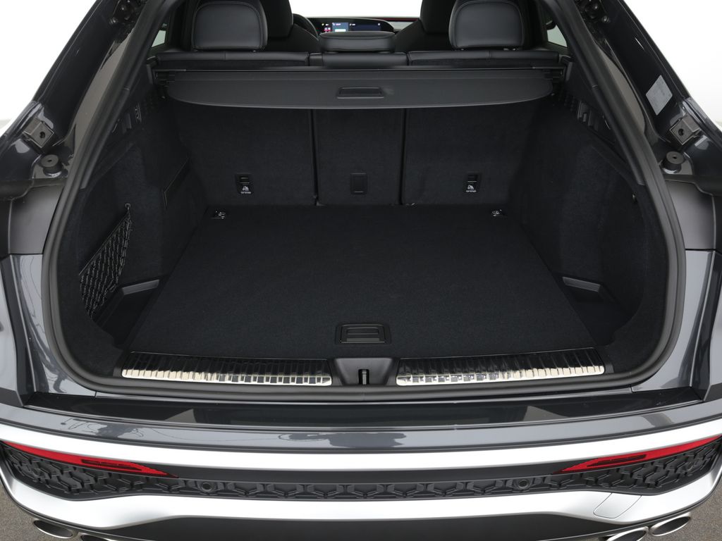 Audi SQ5 2025