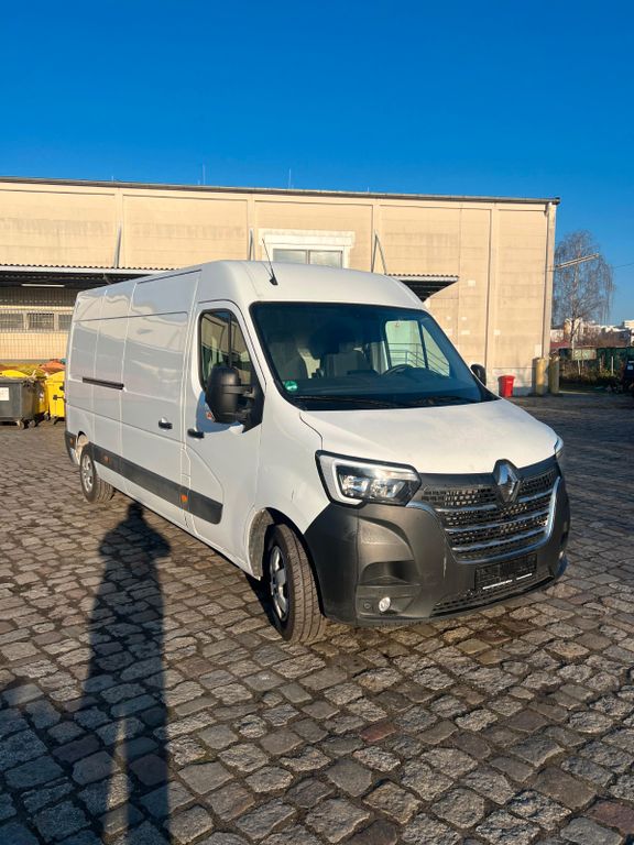 Renault Master 2024