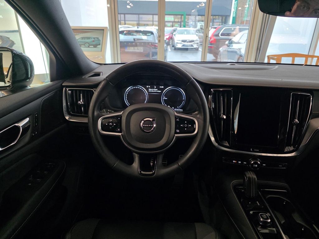 Volvo V60 2021