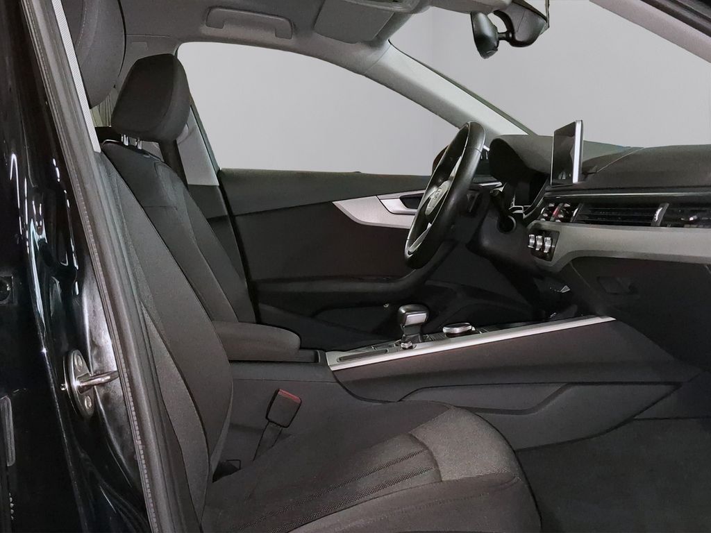 Audi A4 2019