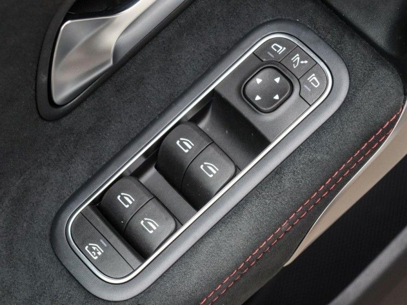 Mercedes-Benz A 250 2024