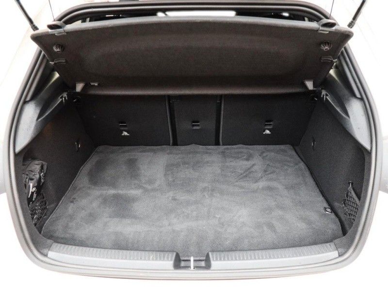 Mercedes-Benz A 250 2024