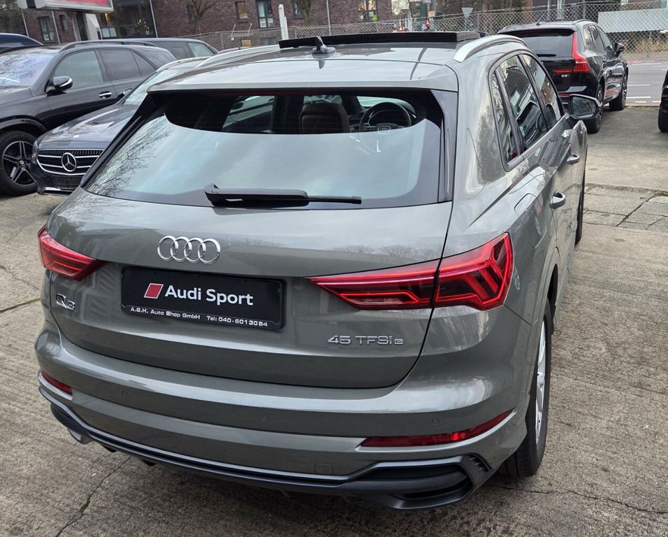 Audi Q3 2021