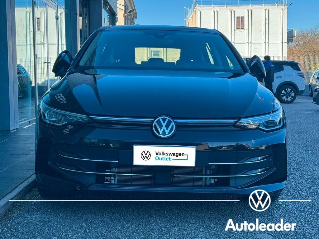 Volkswagen Golf 2025