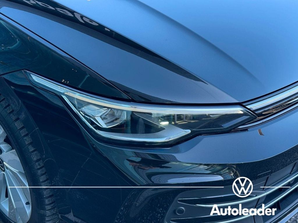 Volkswagen Golf 2025