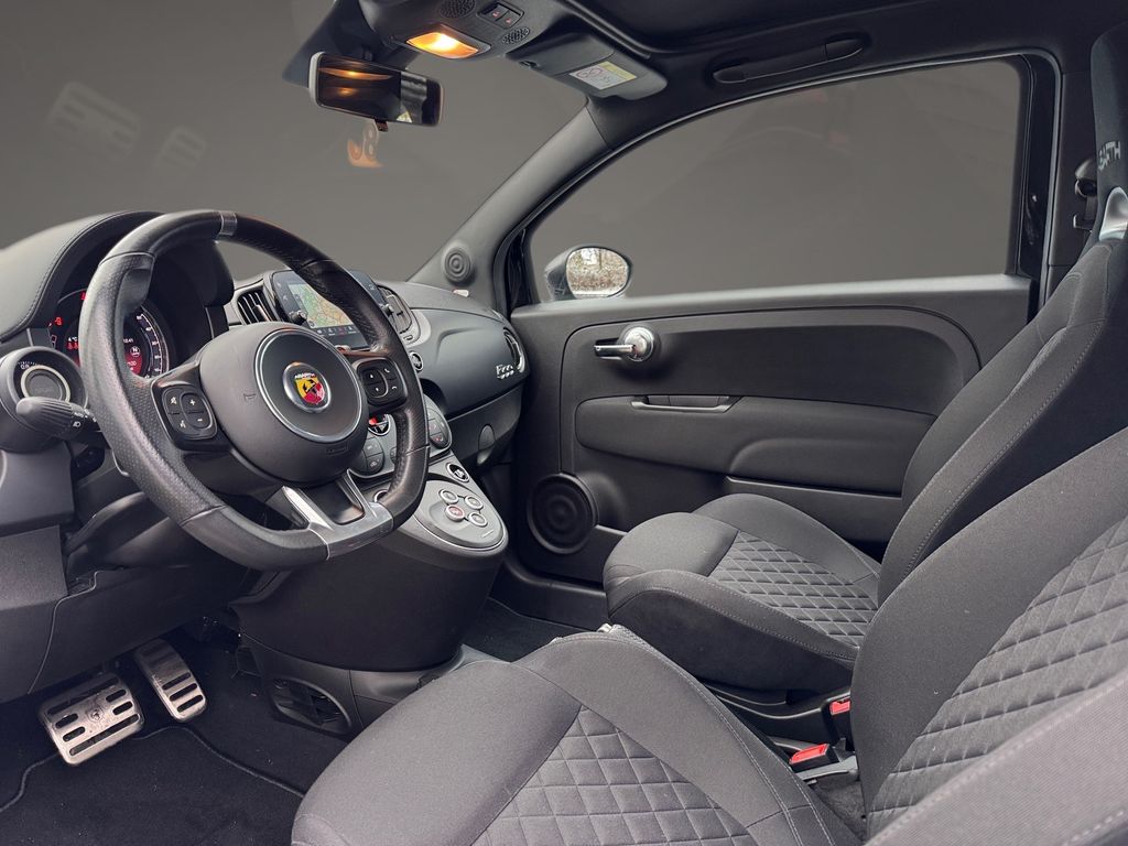 Abarth 595C 2022