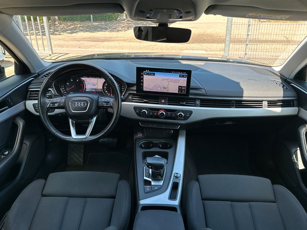 Audi A4 2021