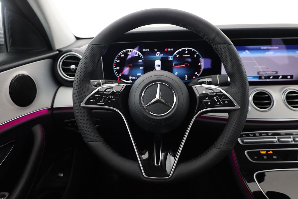 Mercedes-Benz E 220 2021