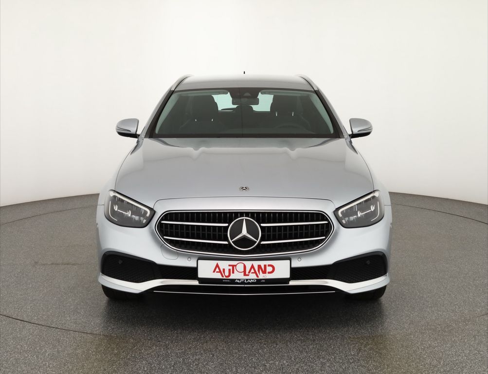 Mercedes-Benz E 220 2021