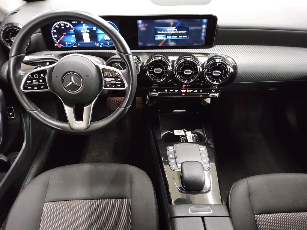 Mercedes-Benz A 180 2022