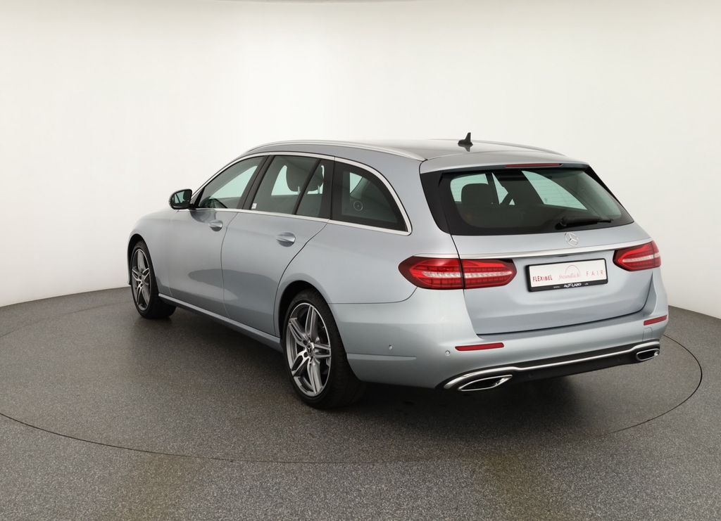 Mercedes-Benz E 220 2021