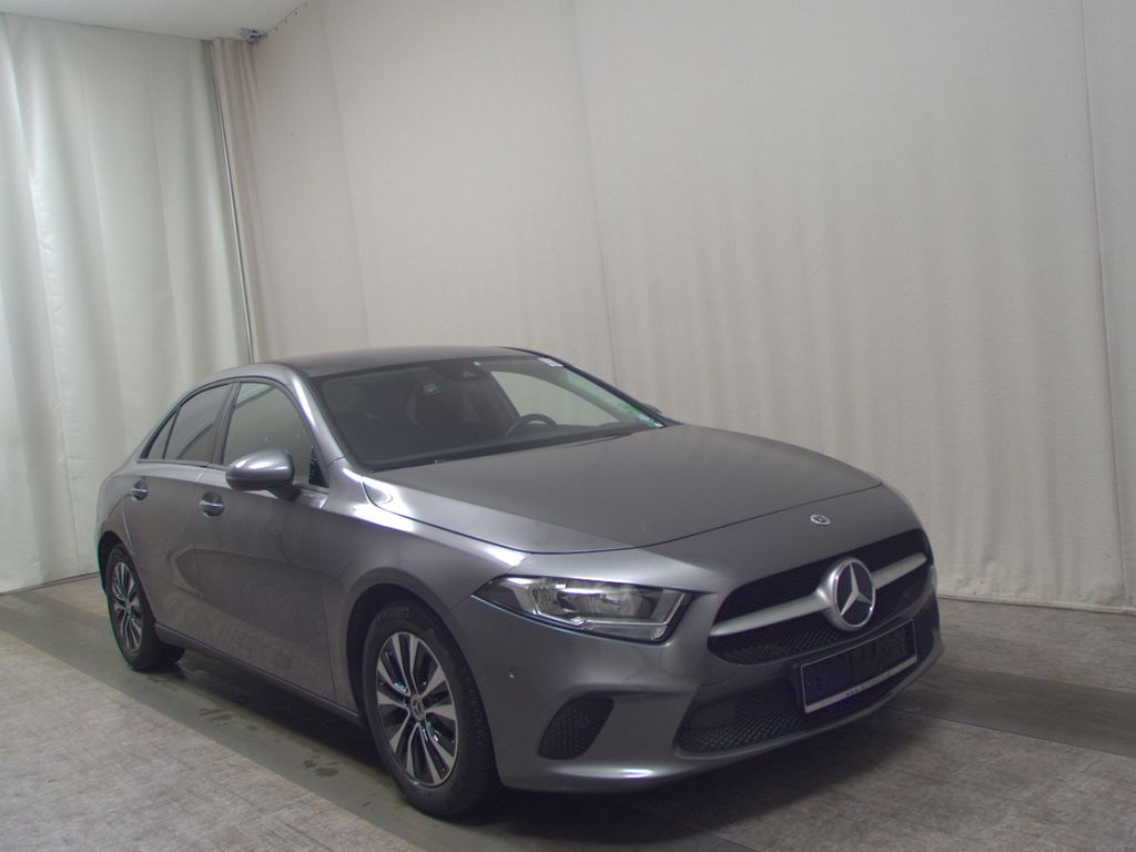 Mercedes-Benz A 180 2022
