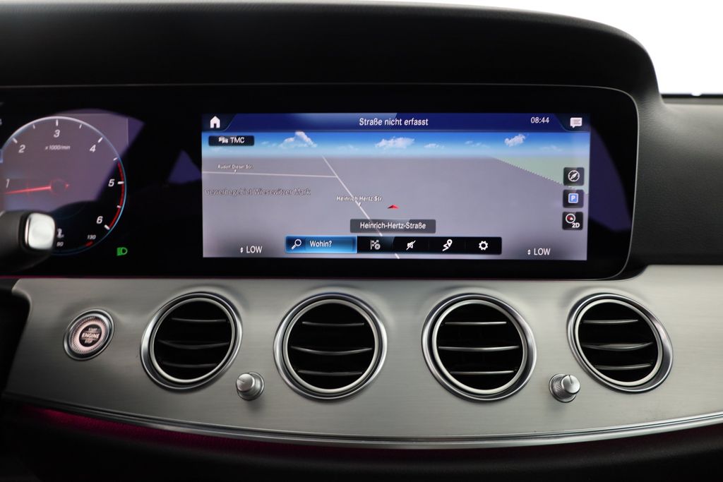 Mercedes-Benz E 220 2021