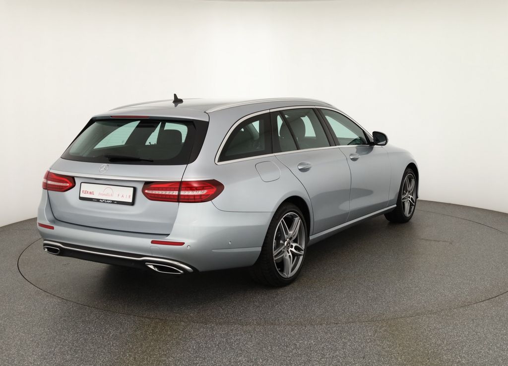 Mercedes-Benz E 220 2021
