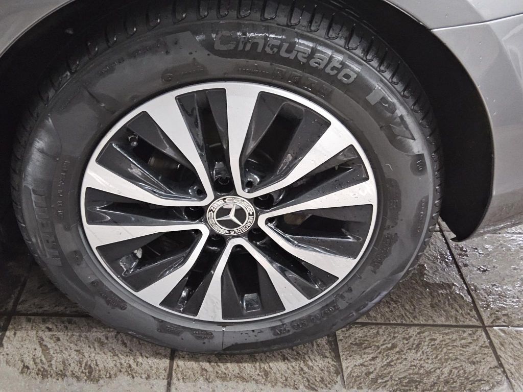 Mercedes-Benz A 180 2022