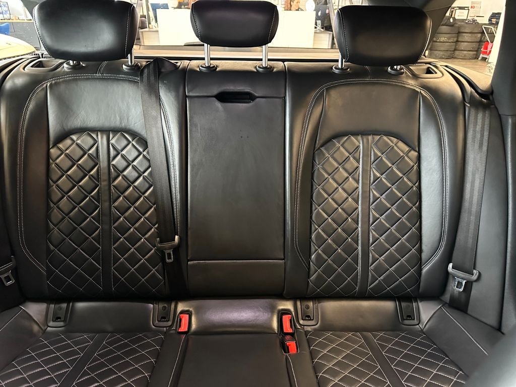 Audi A4 2018