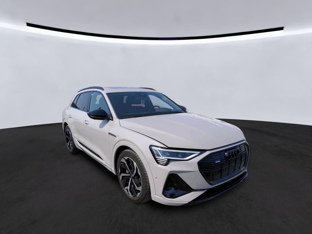 Audi e-tron 2022