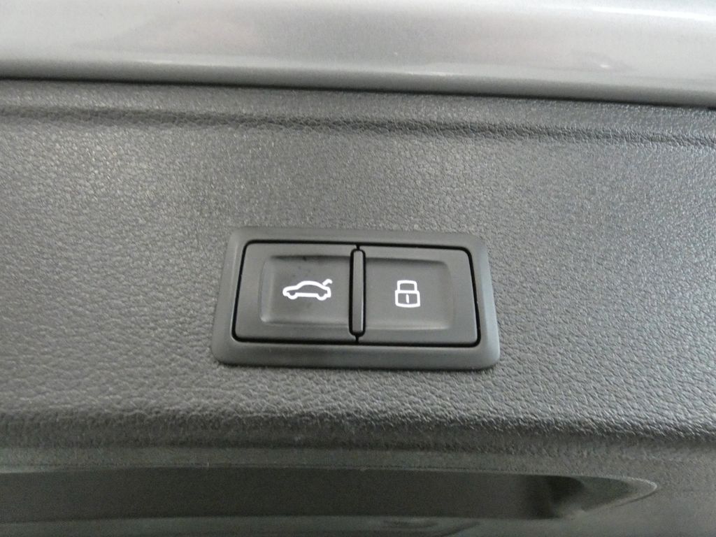 Audi A4 2019