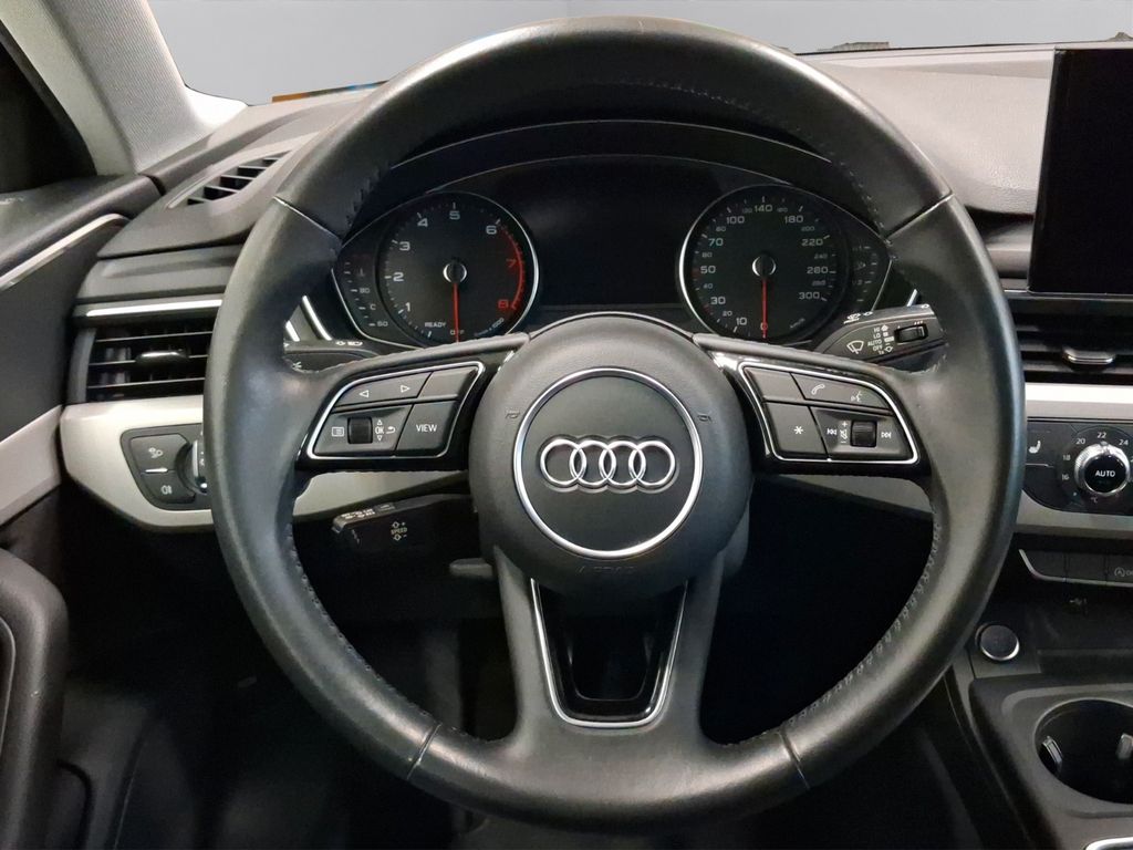 Audi A4 2020