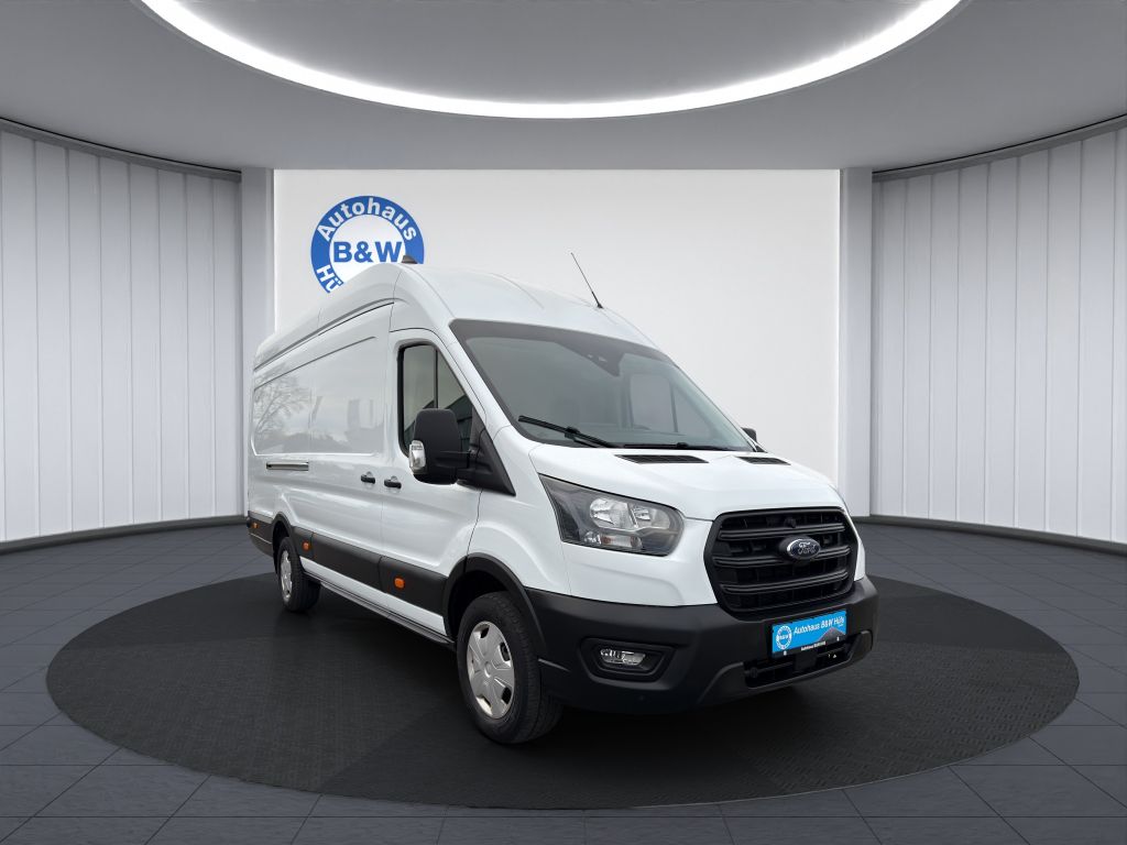 Ford Transit 2024