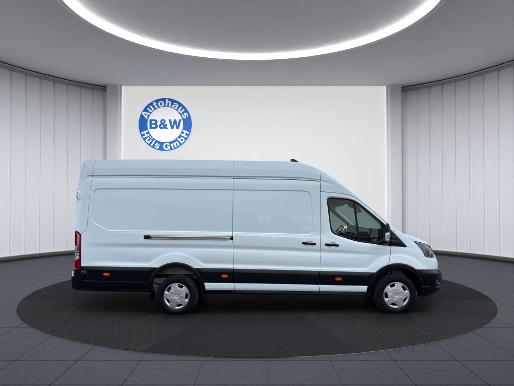 Ford Transit 2024