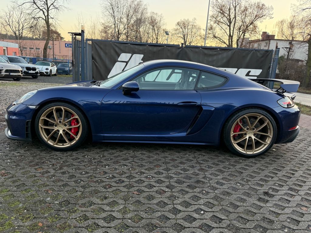 Porsche Cayman 2021