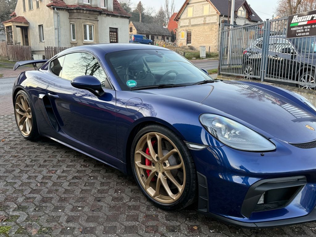 Porsche Cayman 2021