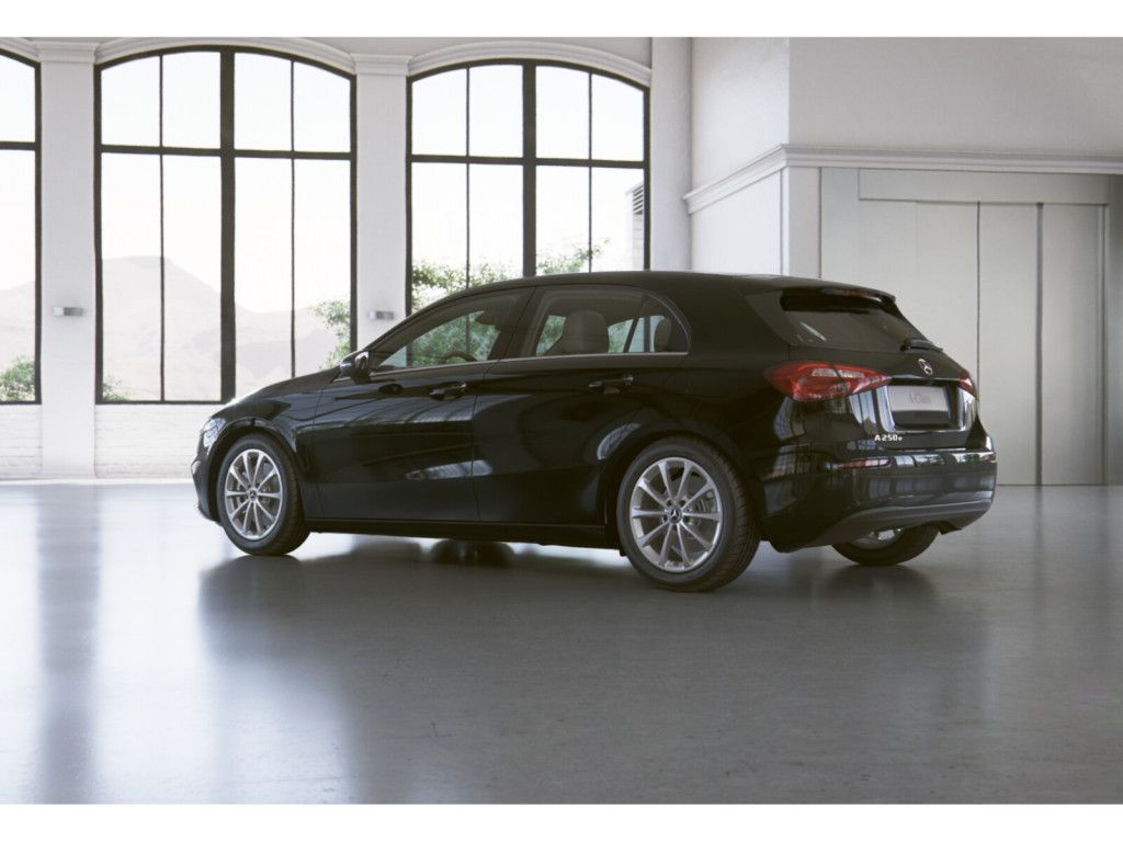 Mercedes-Benz A 250 2022