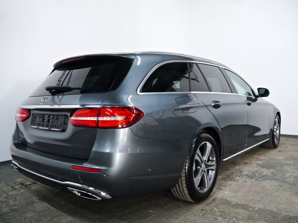 Mercedes-Benz E 220 2019