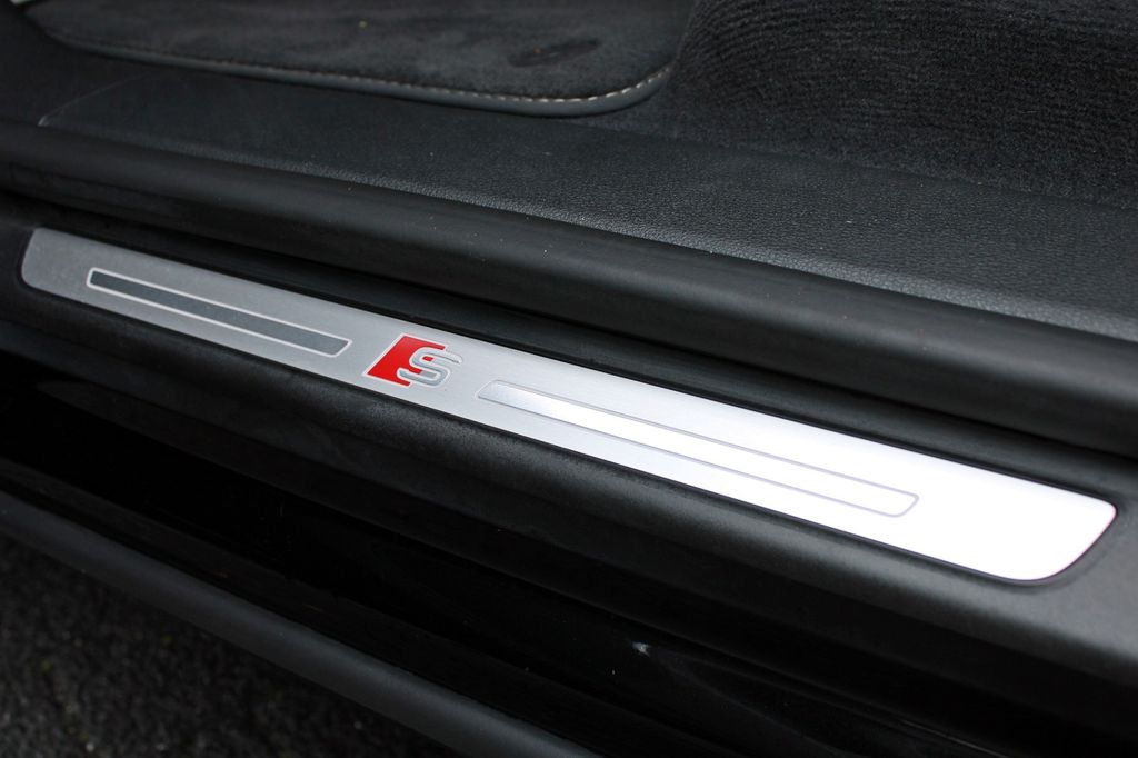 Audi SQ8 2023
