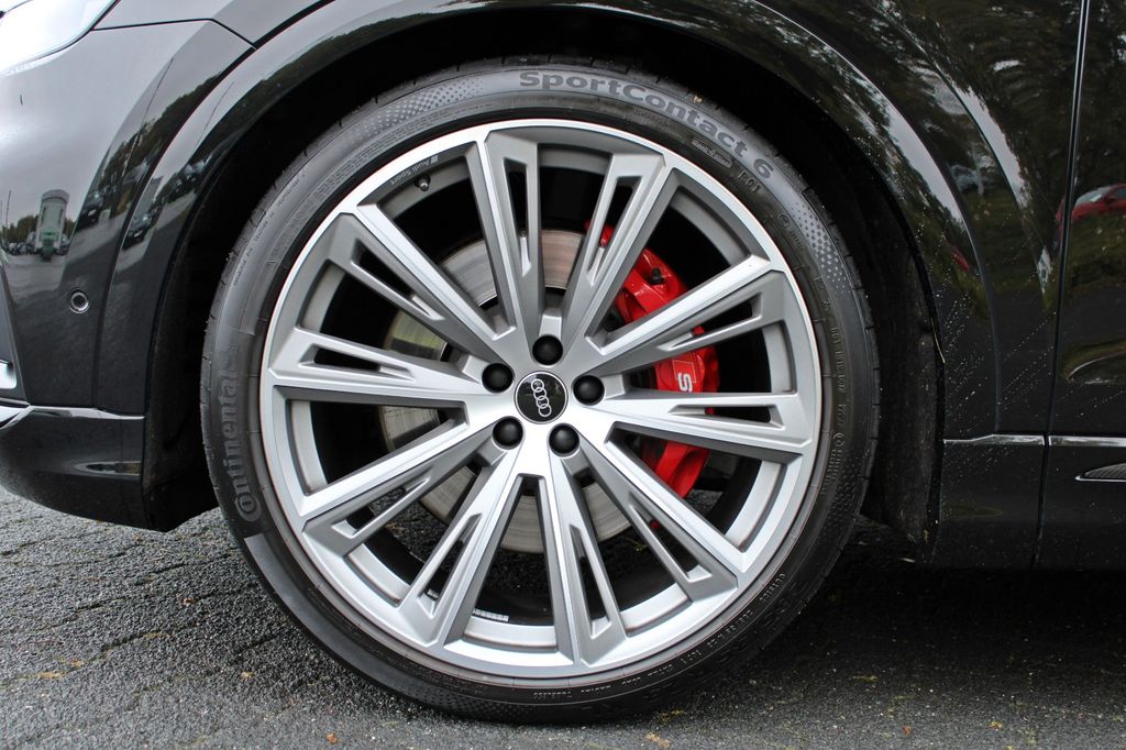 Audi SQ8 2023