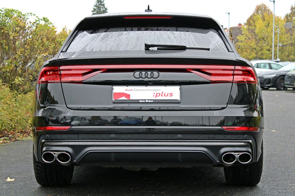 Audi SQ8 2023